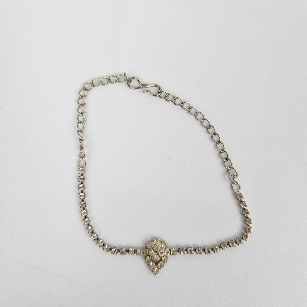 Vintage Unsigned Costume Silver Tone White Rhinestone Bracelet